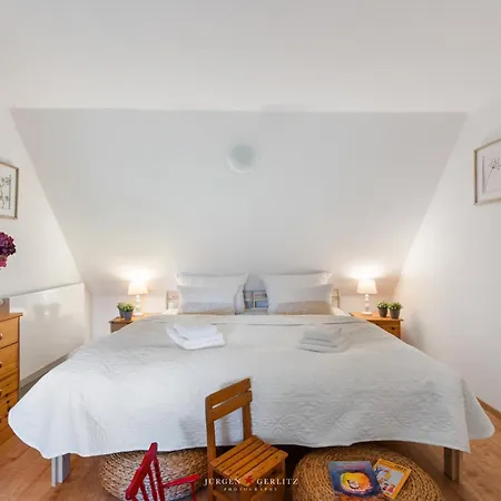 Appartement Dornroeschen 1 *