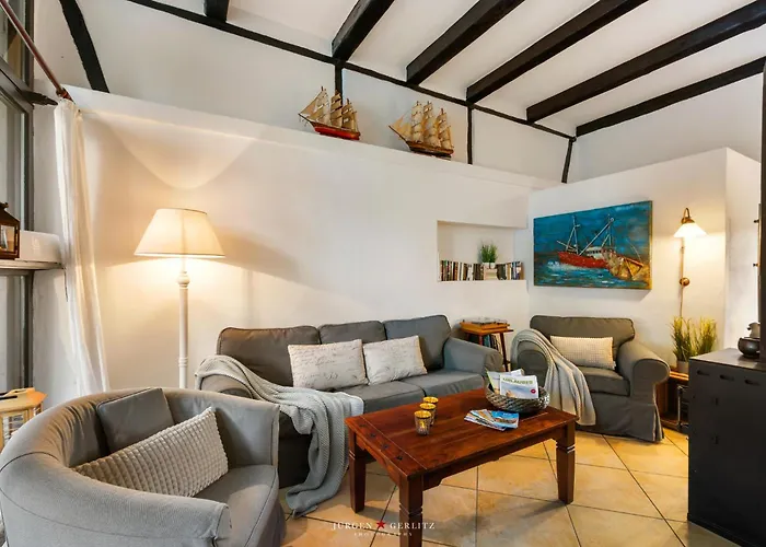 Appartement Dornroeschen 1 *